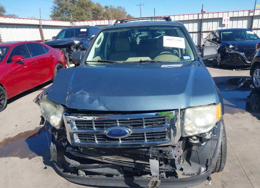 Photo 12 of 2010 Ford Escape XLT (VIN 1FMCU0DGXAKA32223)