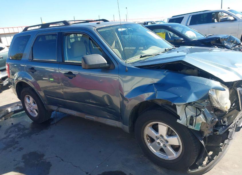 Photo 17 of 2010 Ford Escape XLT (VIN 1FMCU0DGXAKA32223)