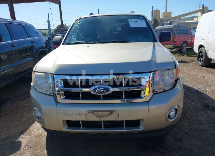 Photo 12 of 2010 Ford Escape XLT (VIN 1FMCU0DGXAKA93880)