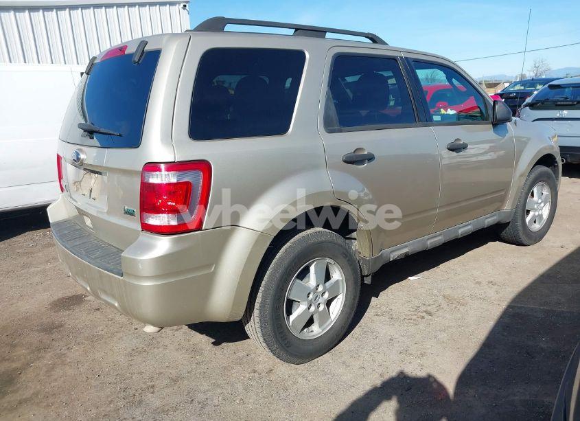 Photo 4 of 2010 Ford Escape XLT (VIN 1FMCU0DGXAKA93880)