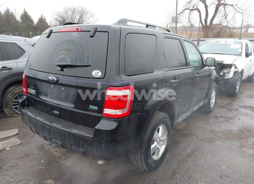 Photo 4 of 2010 Ford Escape XLT (VIN 1FMCU0DGXAKD10991)