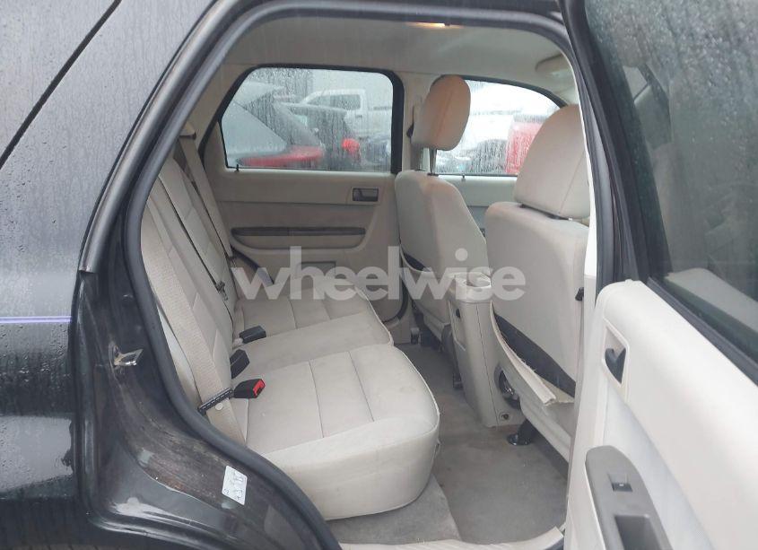 Photo 8 of 2010 Ford Escape XLT (VIN 1FMCU0DGXAKD10991)