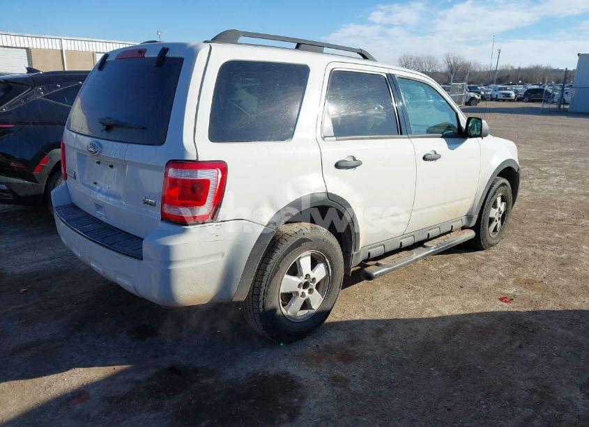 Photo 4 of 2010 Ford Escape XLT (VIN 1FMCU0DGXAKD19609)