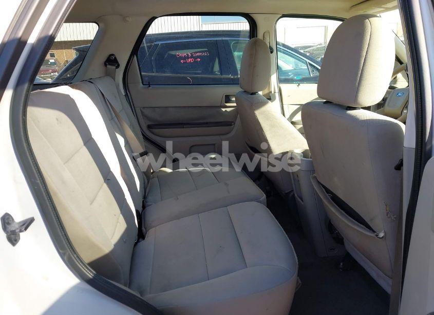 Photo 8 of 2010 Ford Escape XLT (VIN 1FMCU0DGXAKD19609)