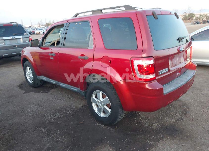 Photo 3 of 2010 Ford Escape XLT (VIN 1FMCU0DGXAKD27452)