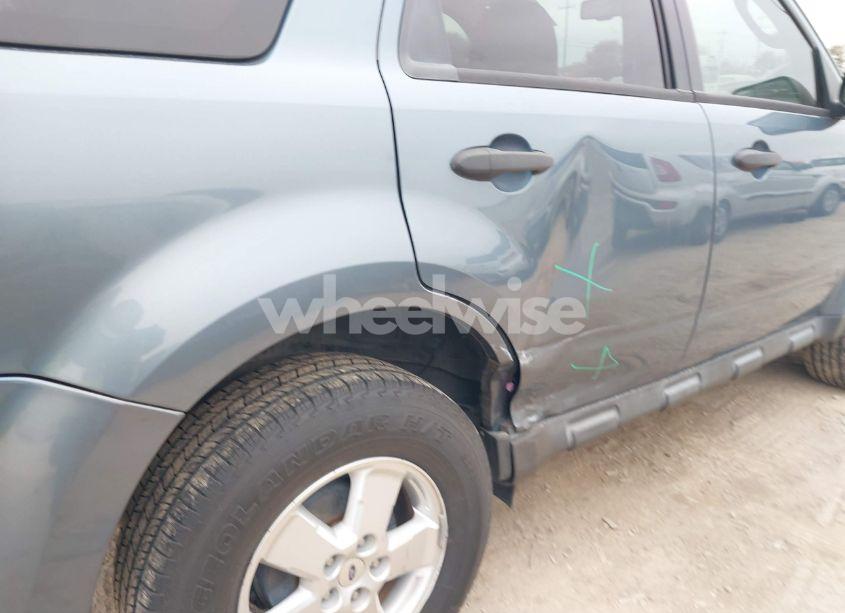 Photo 6 of 2010 Ford Escape XLT (VIN 1FMCU0DGXAKD45322)