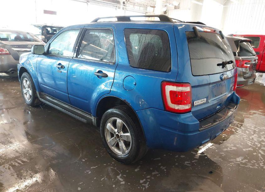 Photo 3 of 2011 Ford Escape XLT (VIN 1FMCU0DGXBKA60086)