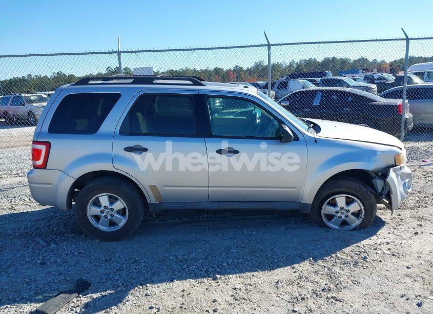 Photo 13 of 2011 Ford Escape XLT (VIN 1FMCU0DGXBKC59736)