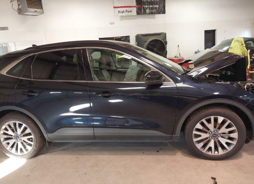 Photo 13 of 2021 Ford Escape TITANIUM HYBRID (VIN 1FMCU0DZ0MUA78203)