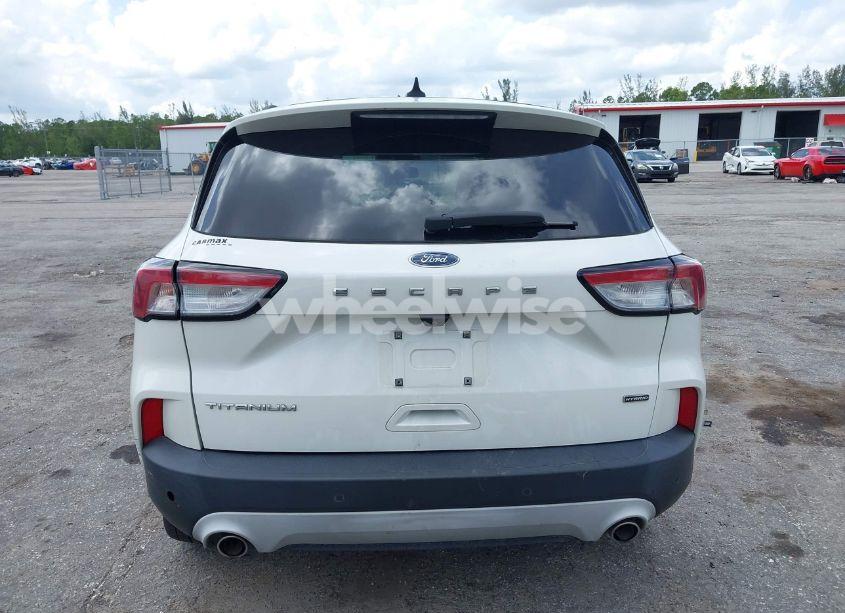 Photo 17 of 2020 Ford Escape TITANIUM HYBRID (VIN 1FMCU0DZ3LUC07842)