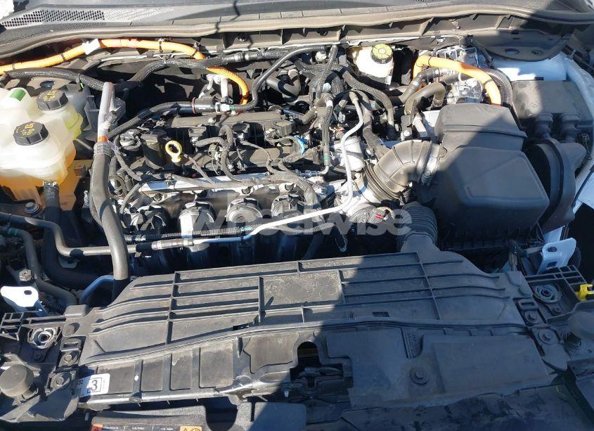 Photo 10 of 2020 Ford Escape TITANIUM HYBRID (VIN 1FMCU0DZ4LUC32362)