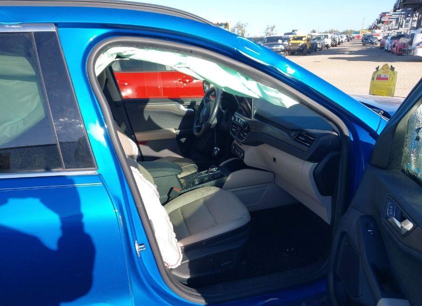 Photo 5 of 2020 Ford Escape TITANIUM HYBRID (VIN 1FMCU0DZ5LUC25310)