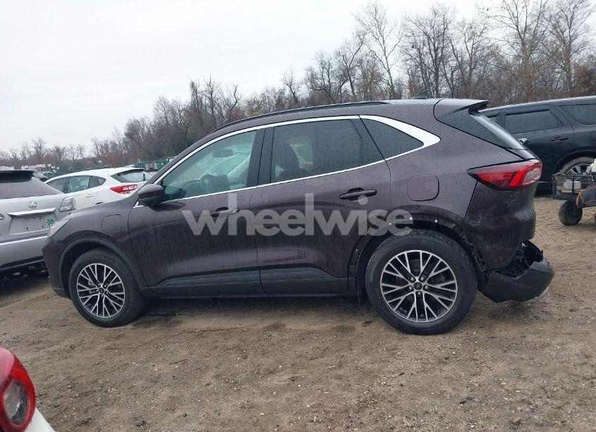 Photo 15 of 2023 Ford Escape PHEV (VIN 1FMCU0E14PUA19071)