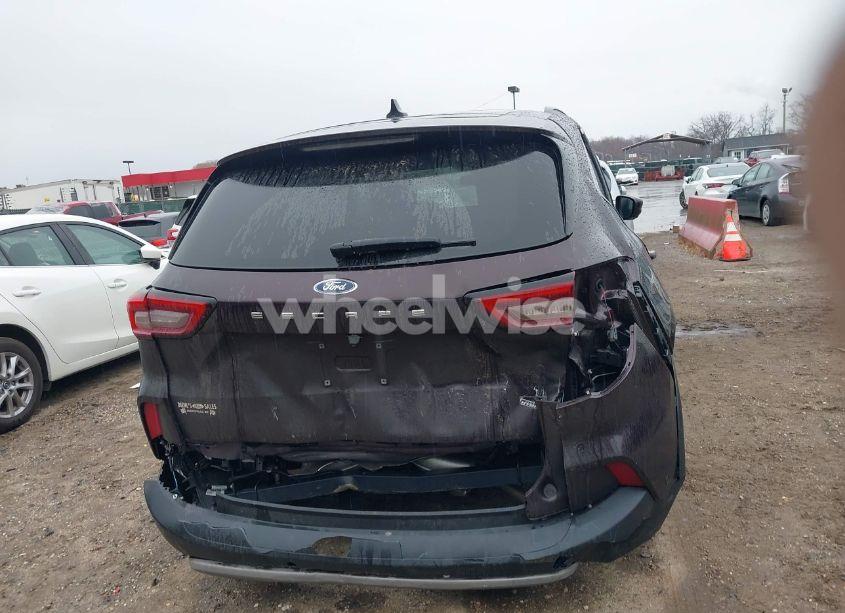 Photo 17 of 2023 Ford Escape PHEV (VIN 1FMCU0E14PUA19071)