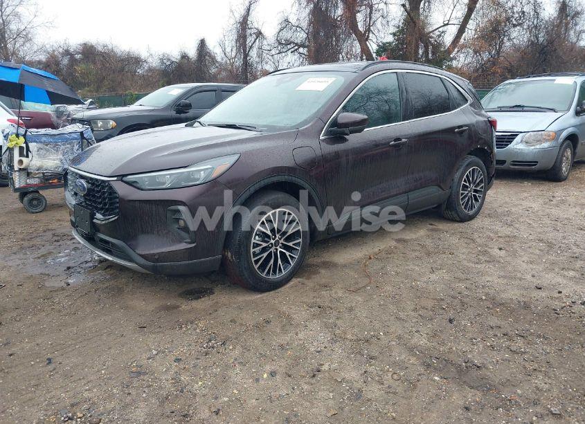 Photo 2 of 2023 Ford Escape PHEV (VIN 1FMCU0E14PUA19071)
