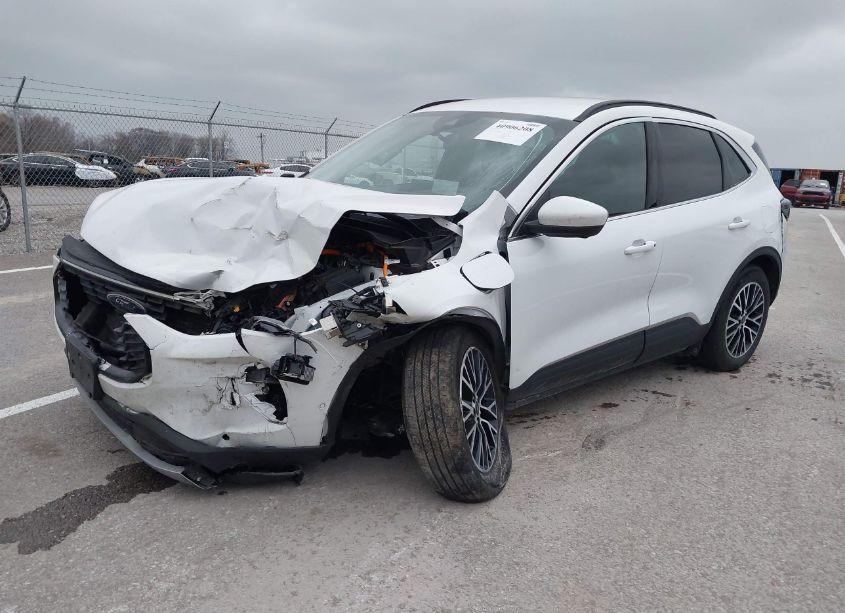 Photo 2 of 2023 Ford Escape PHEV (VIN 1FMCU0E16PUA43890)