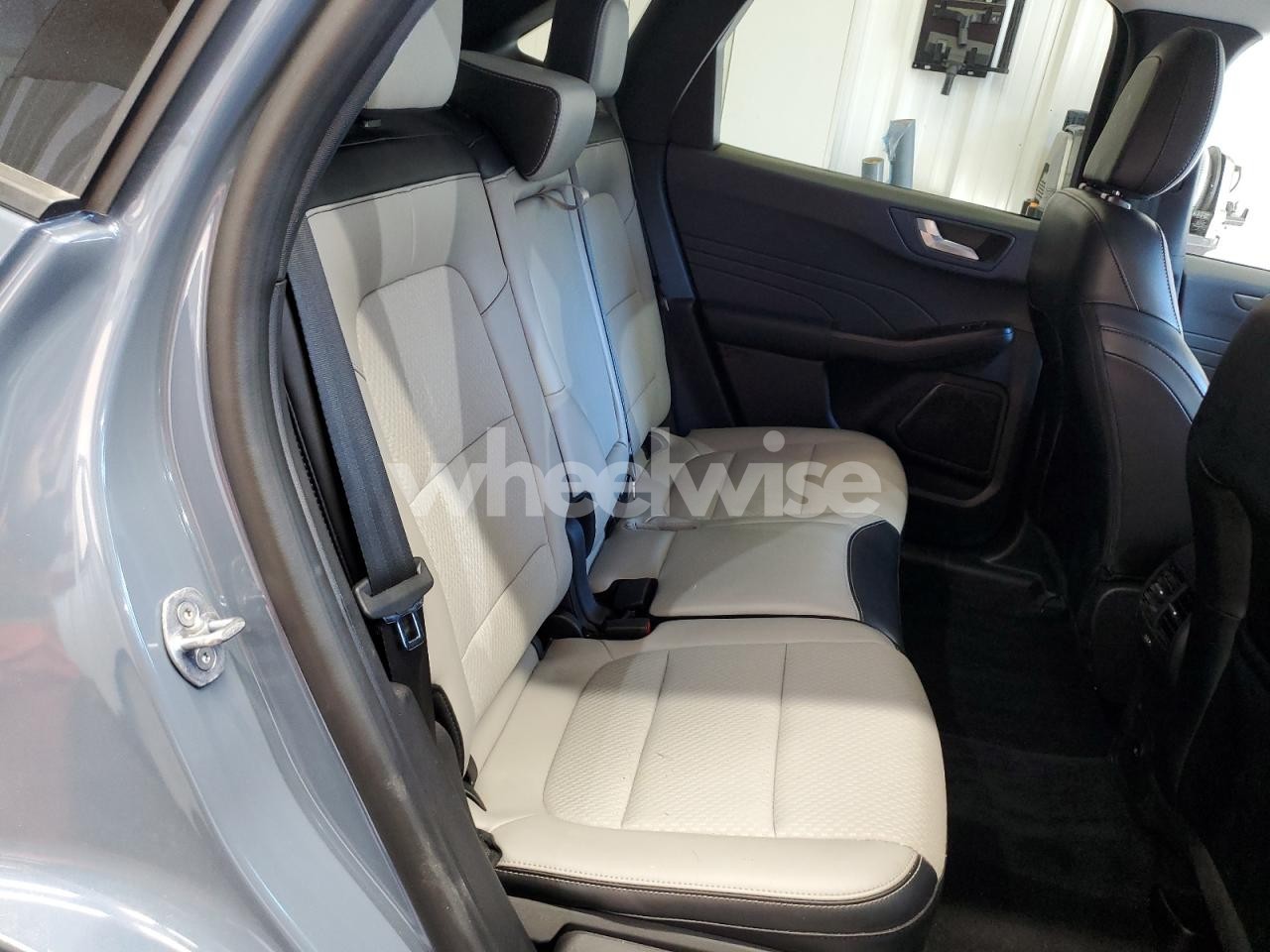 Photo 11 of 2024 FORD ESCAPE (VIN 1FMCU0E16RUA54777)