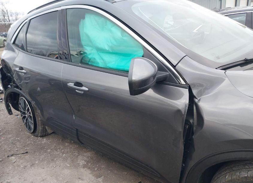 Photo 13 of 2023 Ford Escape PHEV (VIN 1FMCU0E19PUA01522)