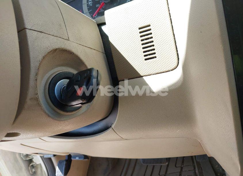 Photo 11 of 2011 Ford Escape LIMITED (VIN 1FMCU0E70BKB63399)