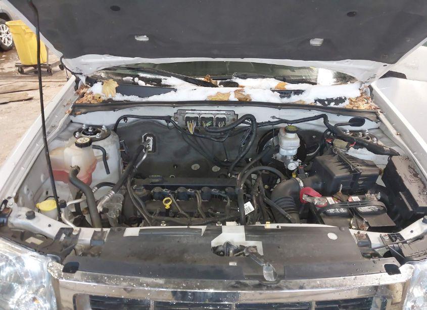 Photo 10 of 2012 Ford Escape LIMITED (VIN 1FMCU0E71CKB00622)