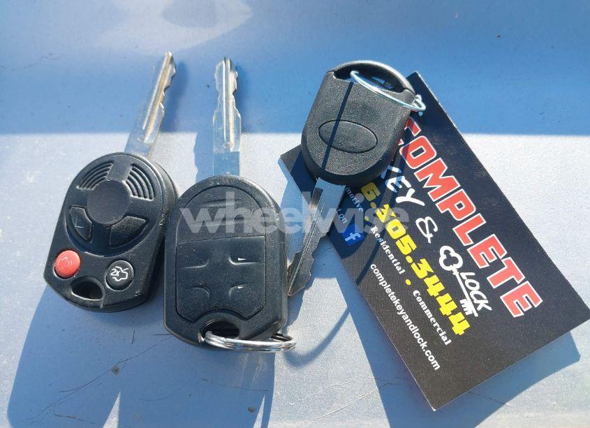 Photo 11 of 2012 Ford Escape LIMITED (VIN 1FMCU0E72CKA83281)