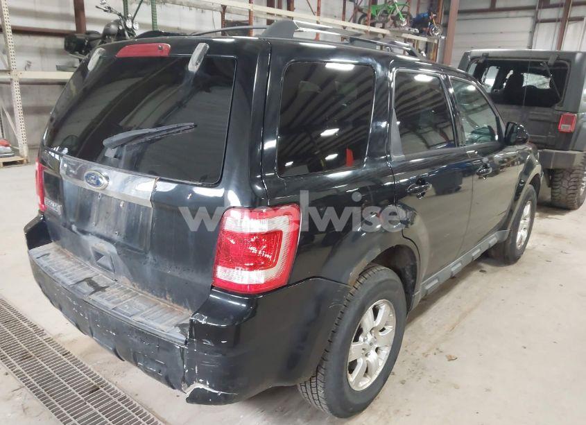 Photo 4 of 2010 Ford Escape LIMITED (VIN 1FMCU0E73AKB65114)