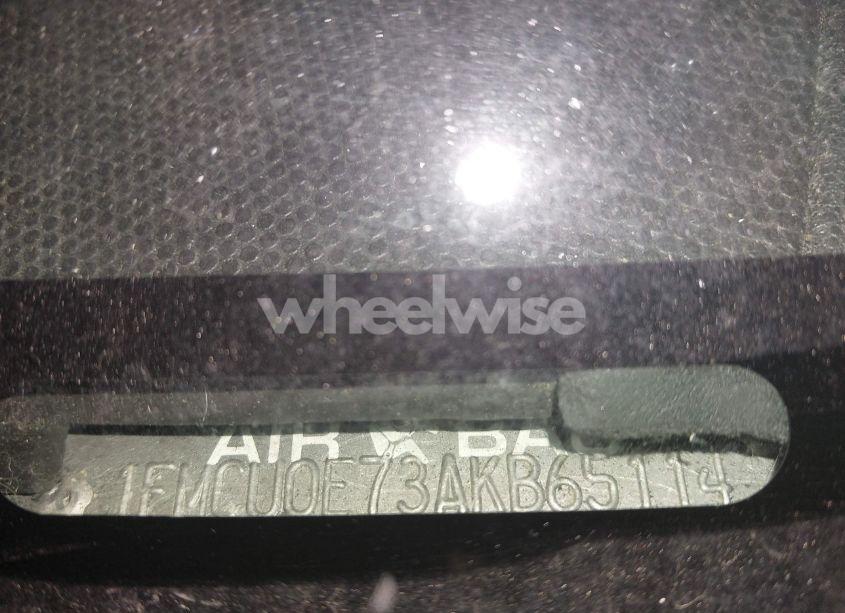 Photo 9 of 2010 Ford Escape LIMITED (VIN 1FMCU0E73AKB65114)