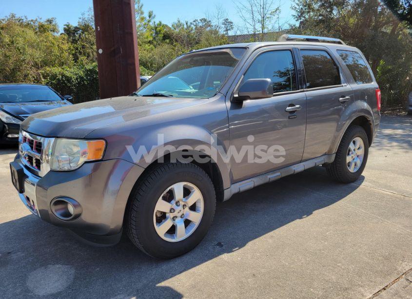 2011 Ford Escape LIMITED (VIN 1FMCU0E73BKA47257) main photo