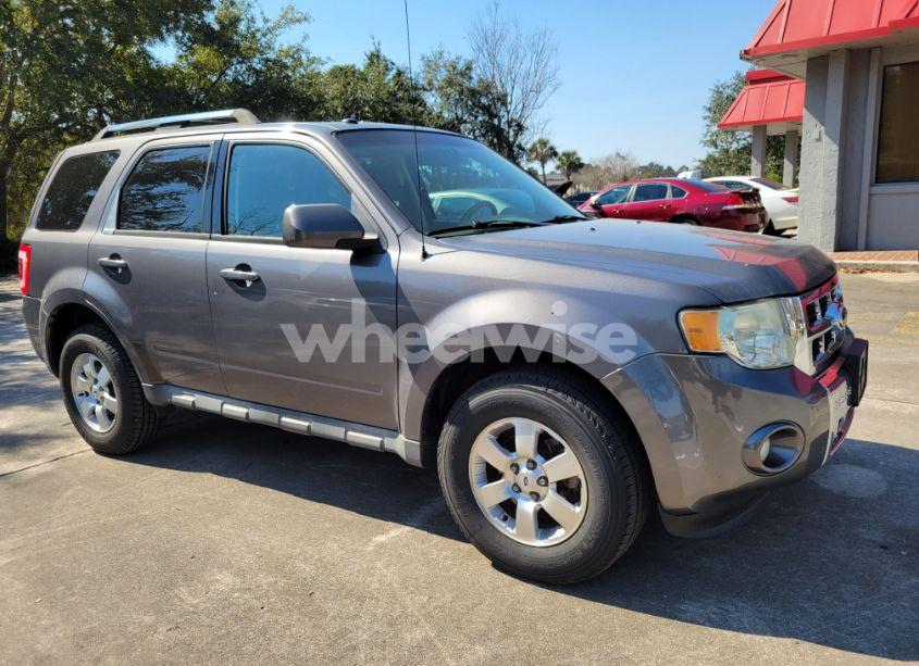 Photo 2 of 2011 Ford Escape LIMITED (VIN 1FMCU0E73BKA47257)