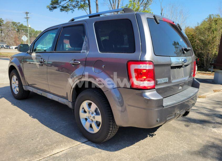 Photo 3 of 2011 Ford Escape LIMITED (VIN 1FMCU0E73BKA47257)