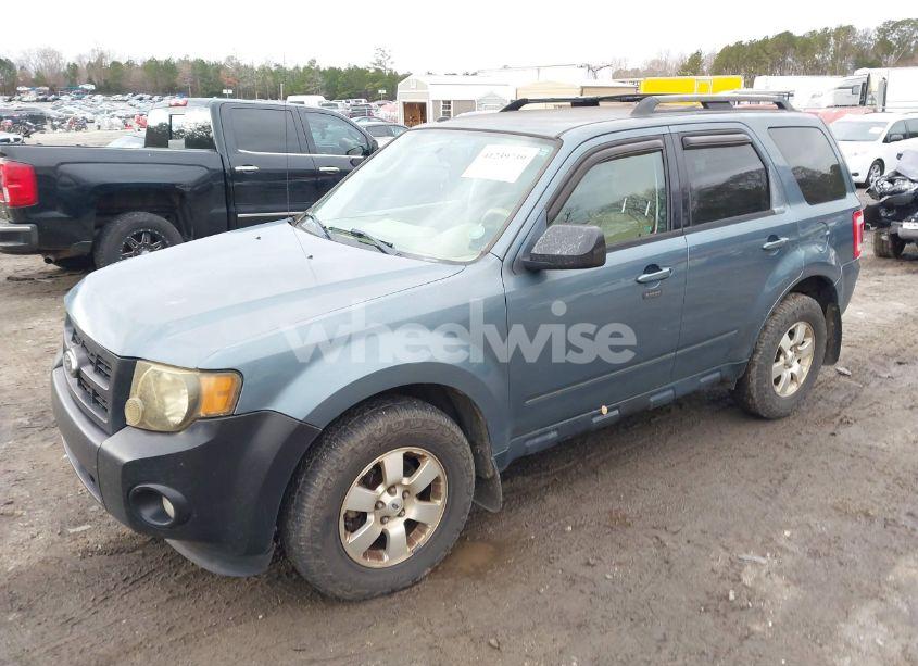 Photo 2 of 2011 Ford Escape LIMITED (VIN 1FMCU0E73BKA53172)