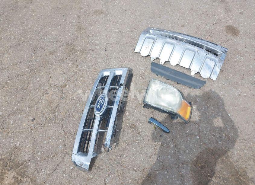 Photo 12 of 2011 Ford Escape LIMITED (VIN 1FMCU0E75BKC71744)