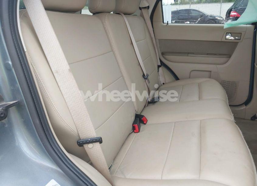 Photo 8 of 2011 Ford Escape LIMITED (VIN 1FMCU0E75BKC71744)