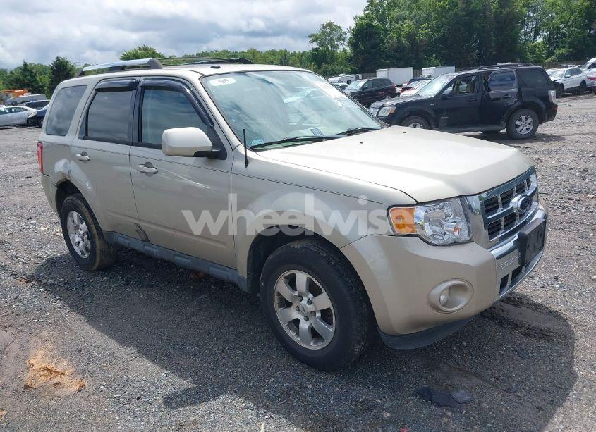 2012 Ford Escape LIMITED (VIN 1FMCU0E75CKB27600) main photo