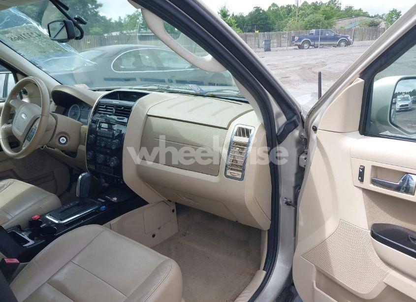 Photo 5 of 2012 Ford Escape LIMITED (VIN 1FMCU0E75CKB27600)