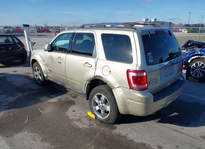 Photo 3 of 2010 Ford Escape LIMITED (VIN 1FMCU0E76AKC63084)