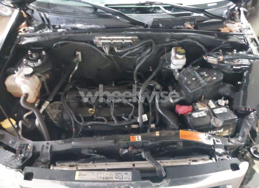 Photo 10 of 2012 Ford Escape LIMITED (VIN 1FMCU0E76CKA49005)