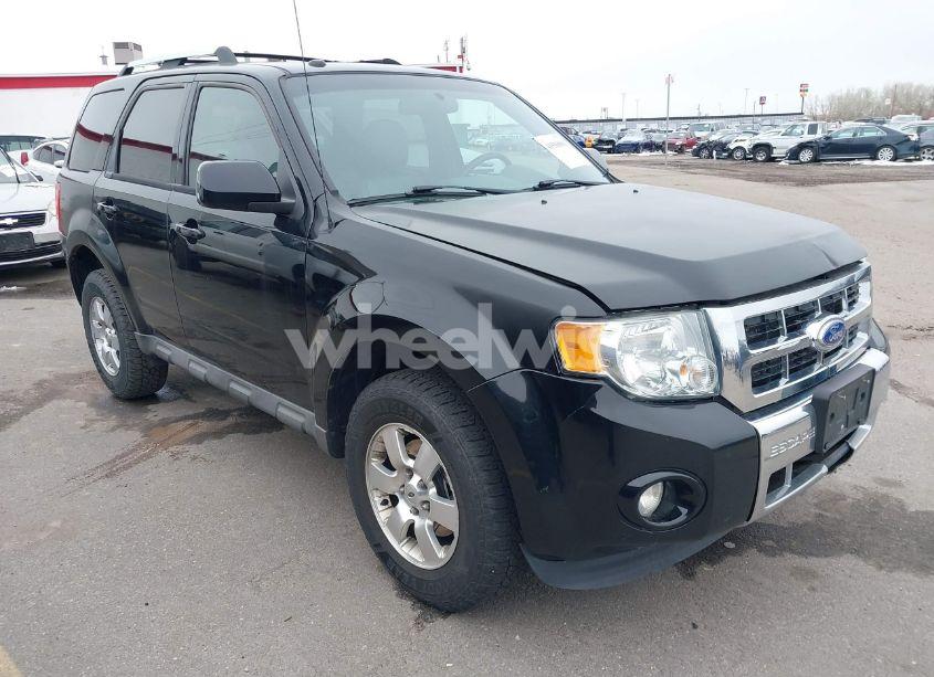 2012 Ford Escape LIMITED (VIN 1FMCU0E77CKB81741) main photo