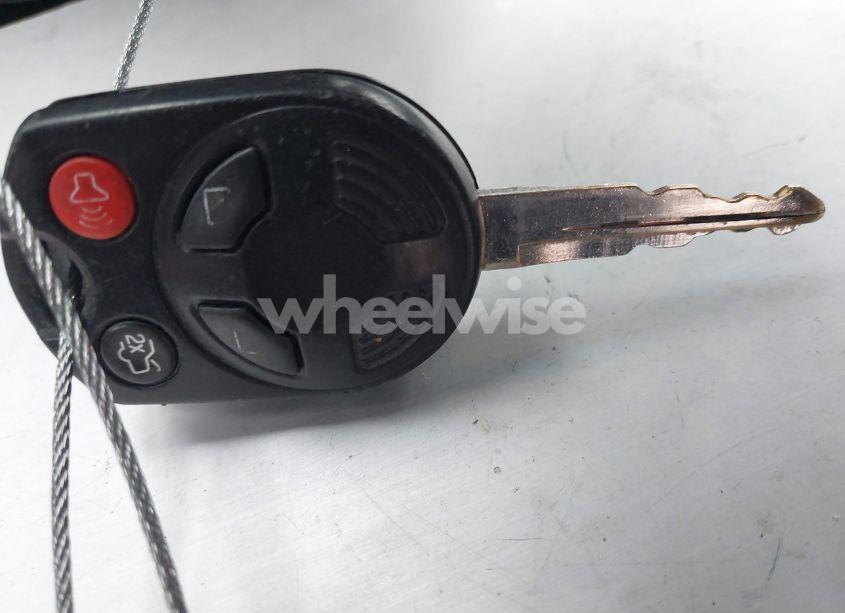 Photo 11 of 2012 Ford Escape LIMITED (VIN 1FMCU0E77CKB81741)