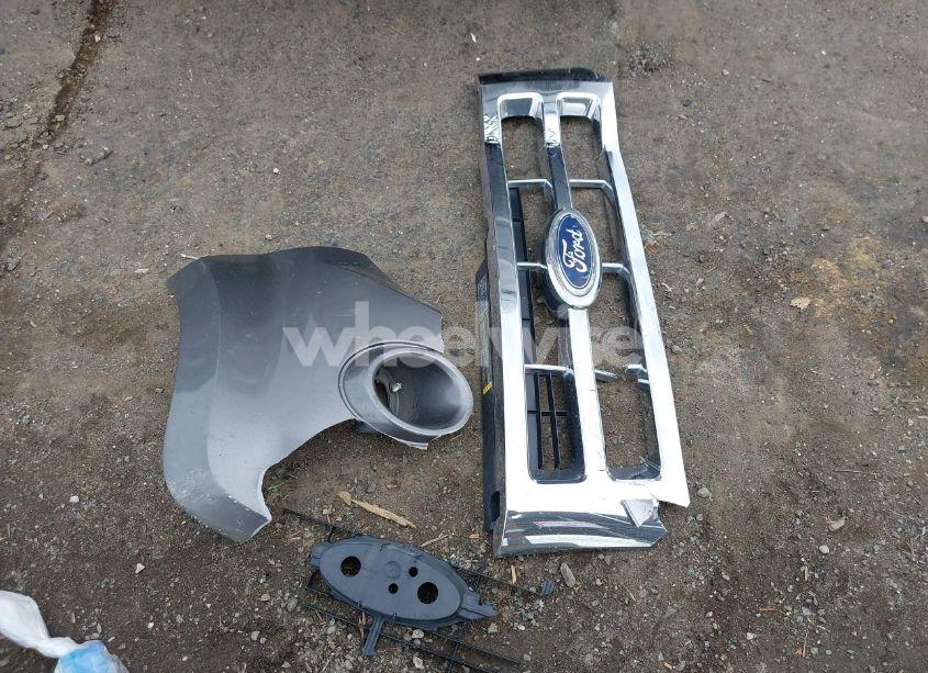 Photo 11 of 2011 Ford Escape LIMITED (VIN 1FMCU0E79BKA28017)