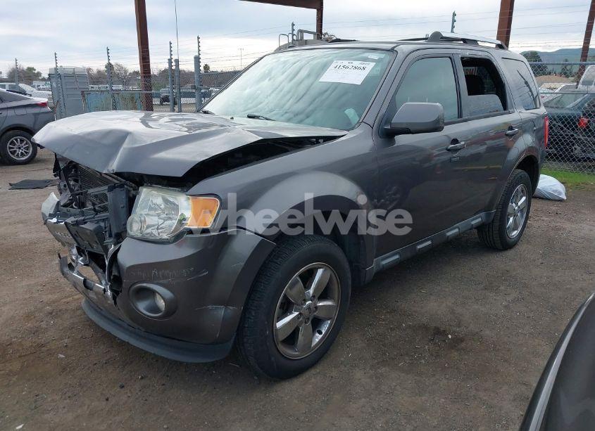 Photo 2 of 2011 Ford Escape LIMITED (VIN 1FMCU0E79BKA28017)