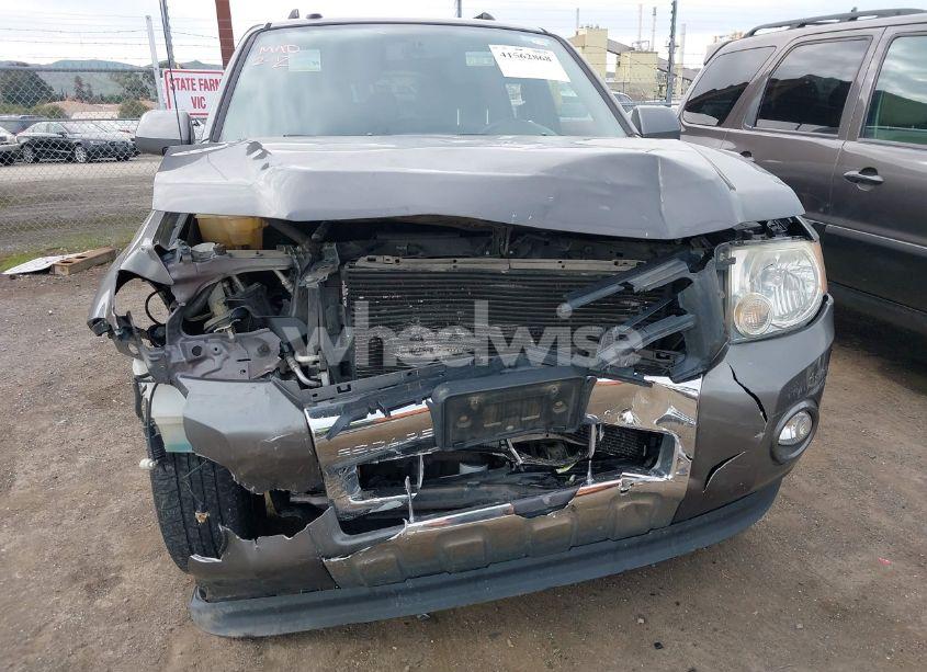 Photo 6 of 2011 Ford Escape LIMITED (VIN 1FMCU0E79BKA28017)