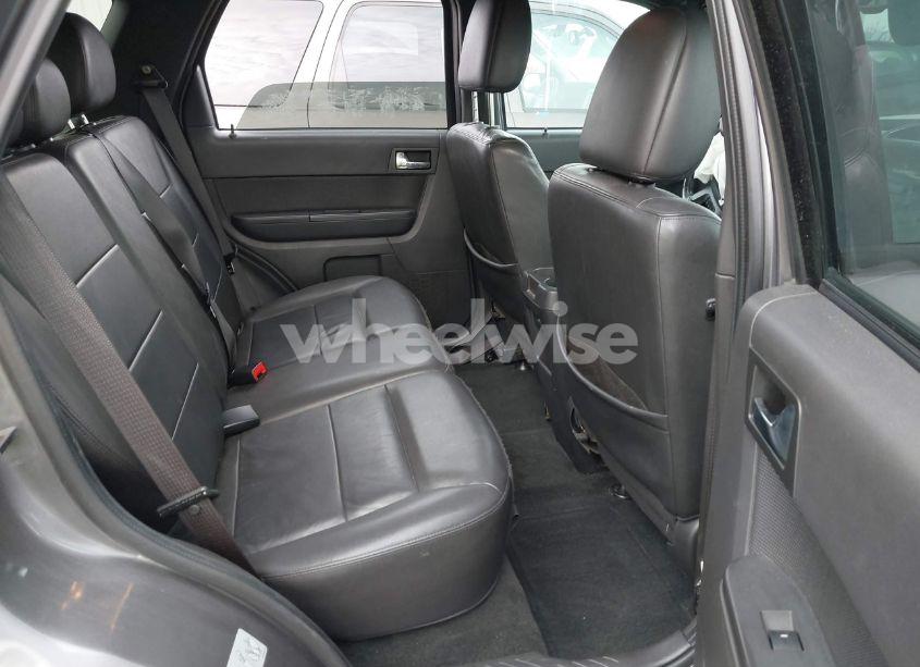 Photo 8 of 2011 Ford Escape LIMITED (VIN 1FMCU0E79BKA28017)