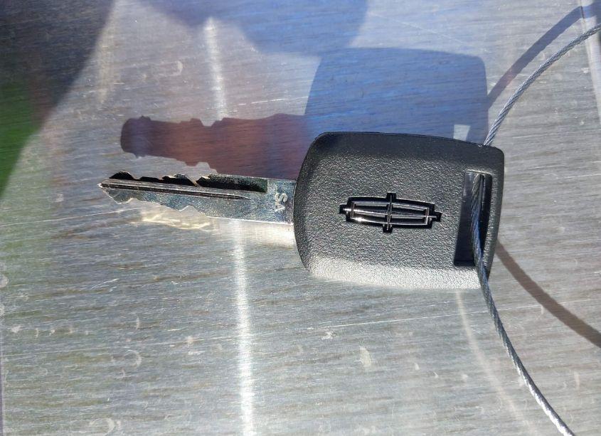 Photo 11 of 2011 Ford Escape LIMITED (VIN 1FMCU0E79BKB54555)