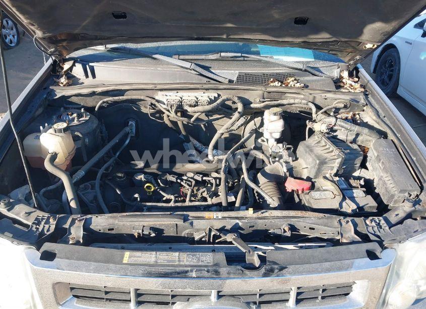 Photo 10 of 2011 Ford Escape LIMITED (VIN 1FMCU0E79BKB58671)