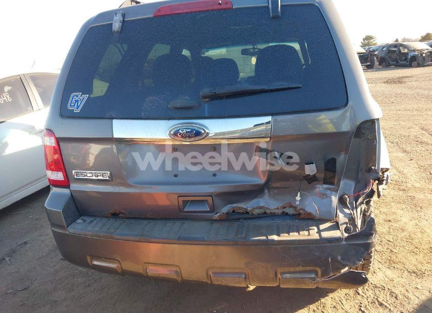 Photo 16 of 2011 Ford Escape LIMITED (VIN 1FMCU0E79BKB58671)