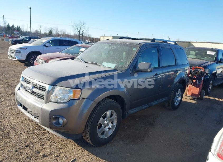 Photo 2 of 2011 Ford Escape LIMITED (VIN 1FMCU0E79BKB58671)