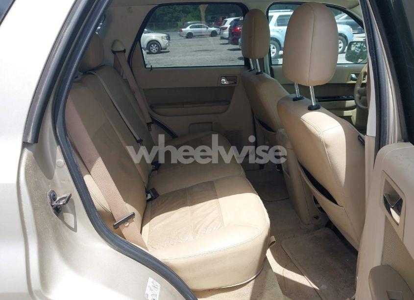 Photo 8 of 2012 Ford Escape LIMITED (VIN 1FMCU0E79CKC35962)