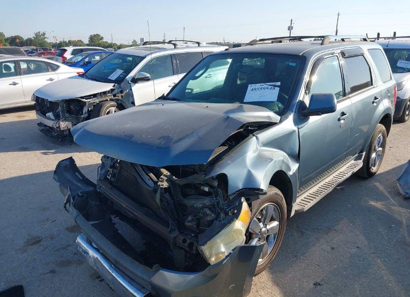 Photo 2 of 2010 Ford Escape LIMITED (VIN 1FMCU0E7XAKD05076)