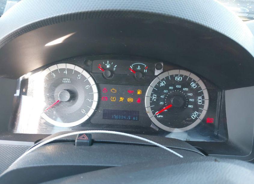 Photo 7 of 2010 Ford Escape LIMITED (VIN 1FMCU0E7XAKD05076)